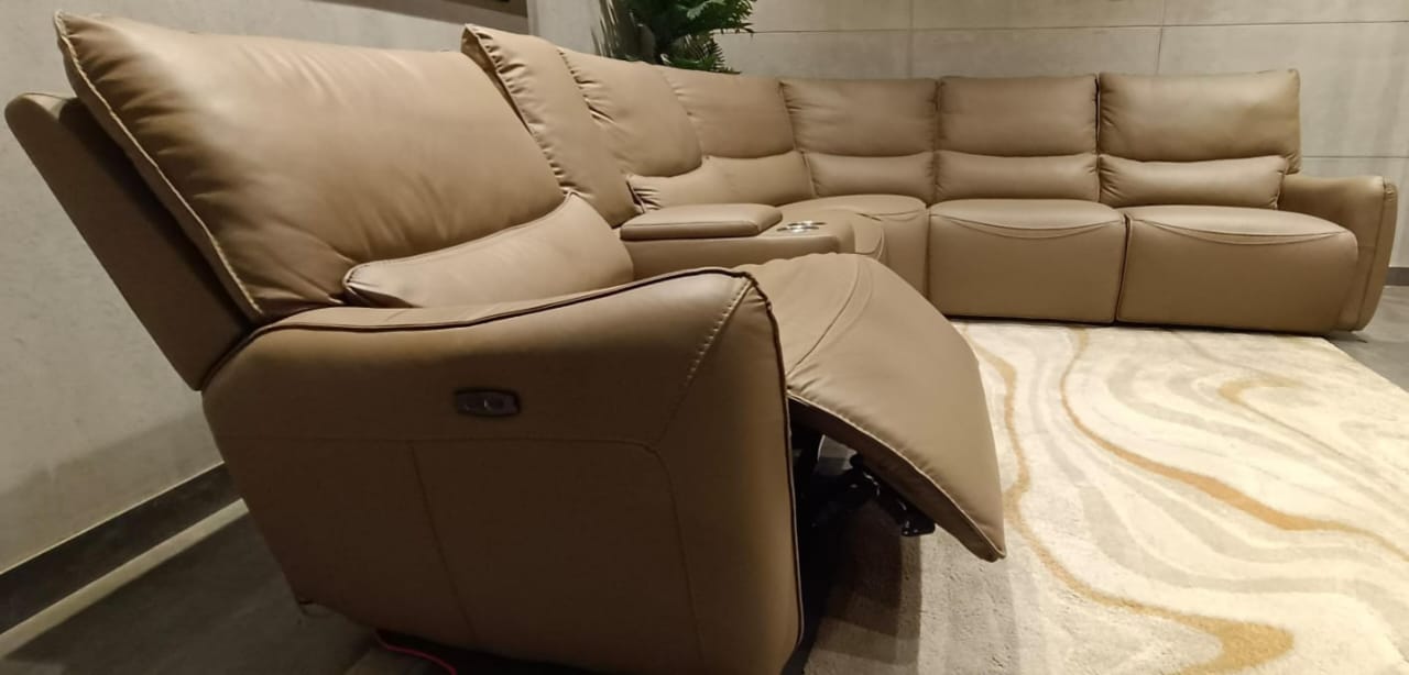 KM.582H - 5 SEATER+CONSOLE - STJ