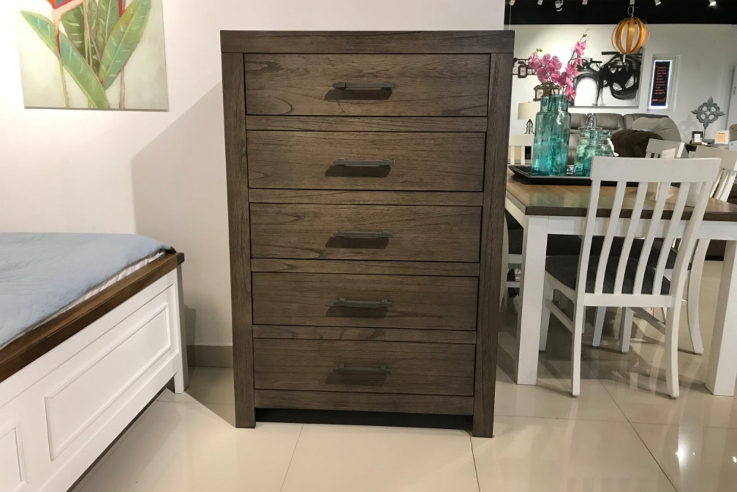 B537-46 - CHEST OF DRAWER - BTM