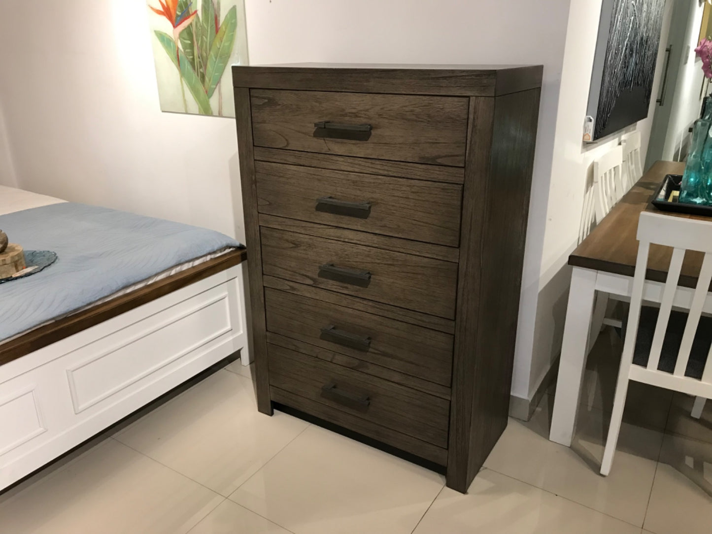 B537-46 - CHEST OF DRAWER - BTM