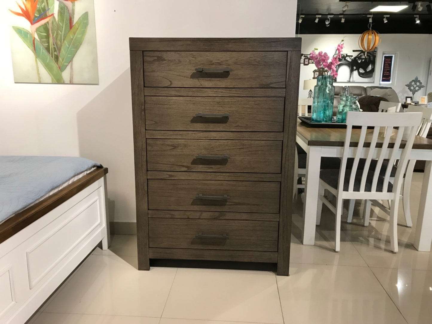 B537-46 - CHEST OF DRAWER - BTM