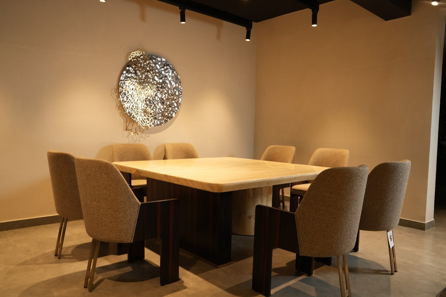 HASINI - DINING TABLE - IND DASH(BESPOKE)