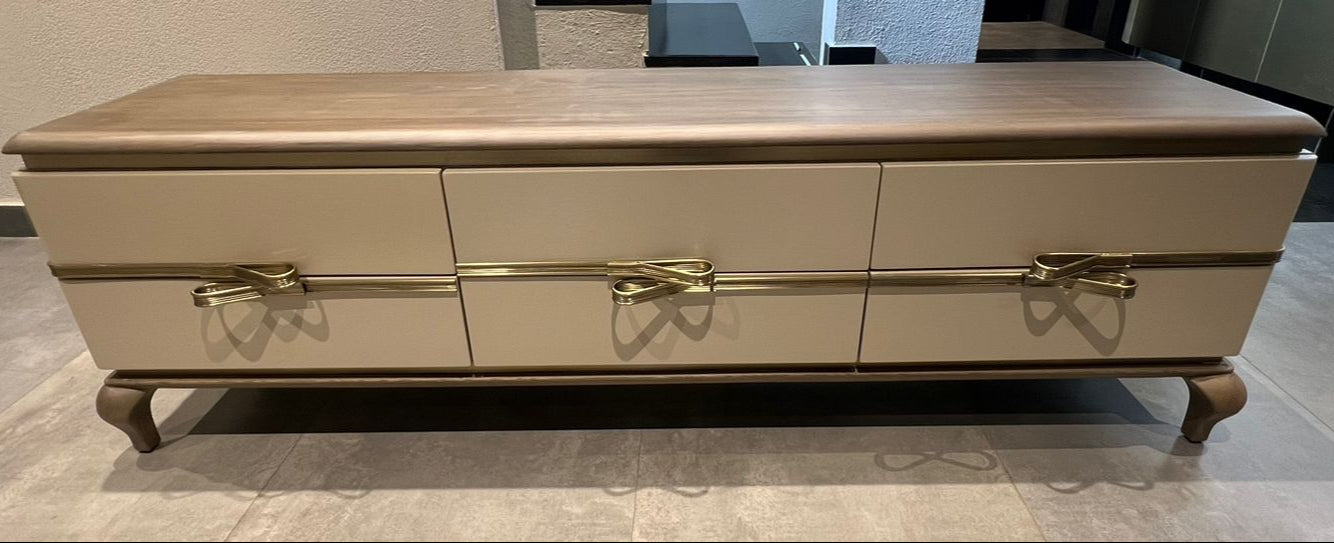 DARSH - TV UNIT - HYD DASH(BESPOKE)