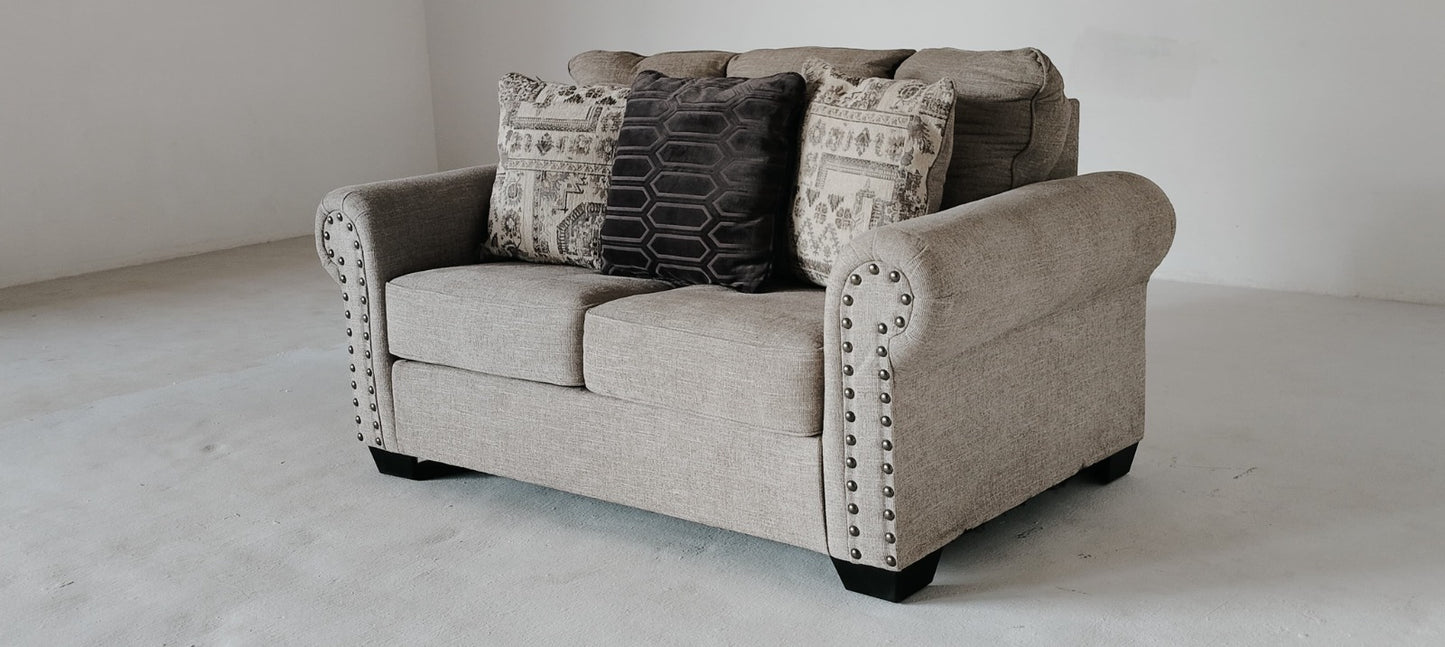 9770435(1) - 2 SEATER - BLR WH