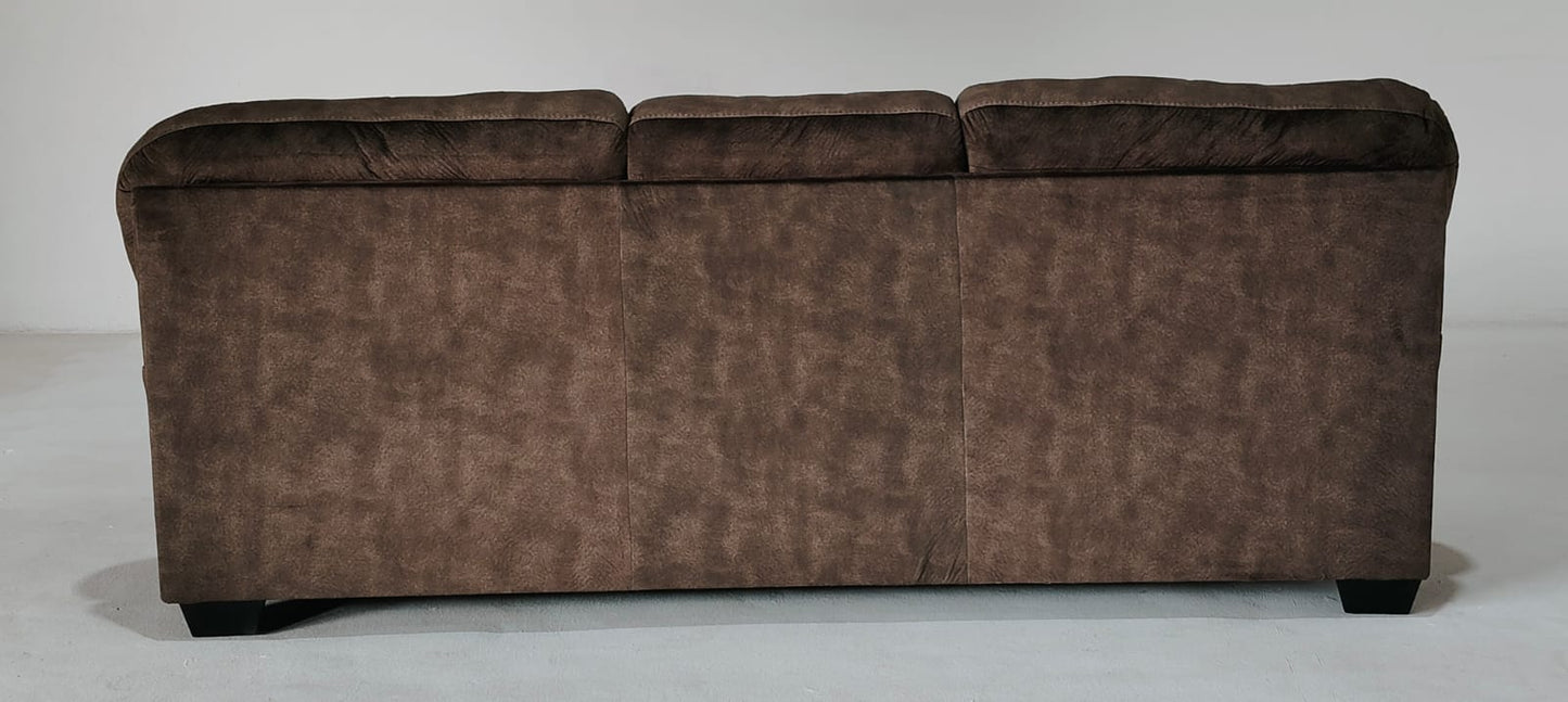 7050839(1) - 3 SEATER - BLR WH