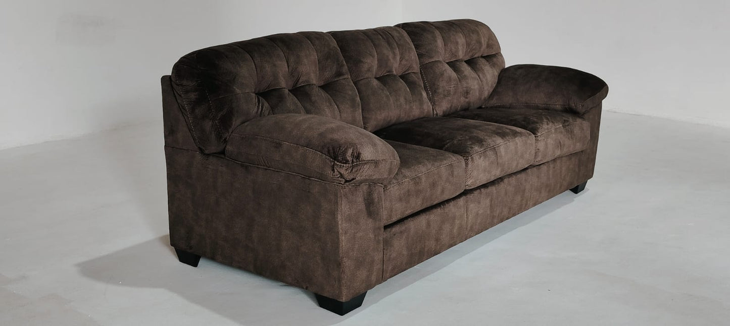 7050839(1) - 3 SEATER - BLR WH