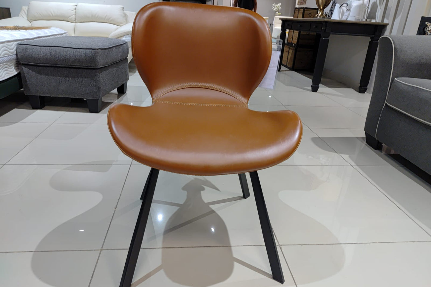 Y512D - DINING CHAIR - BH