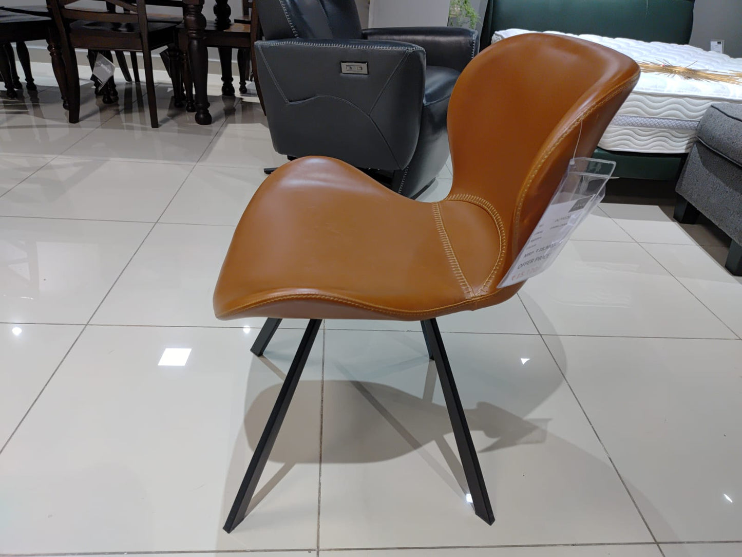 Y512D - DINING CHAIR - BH