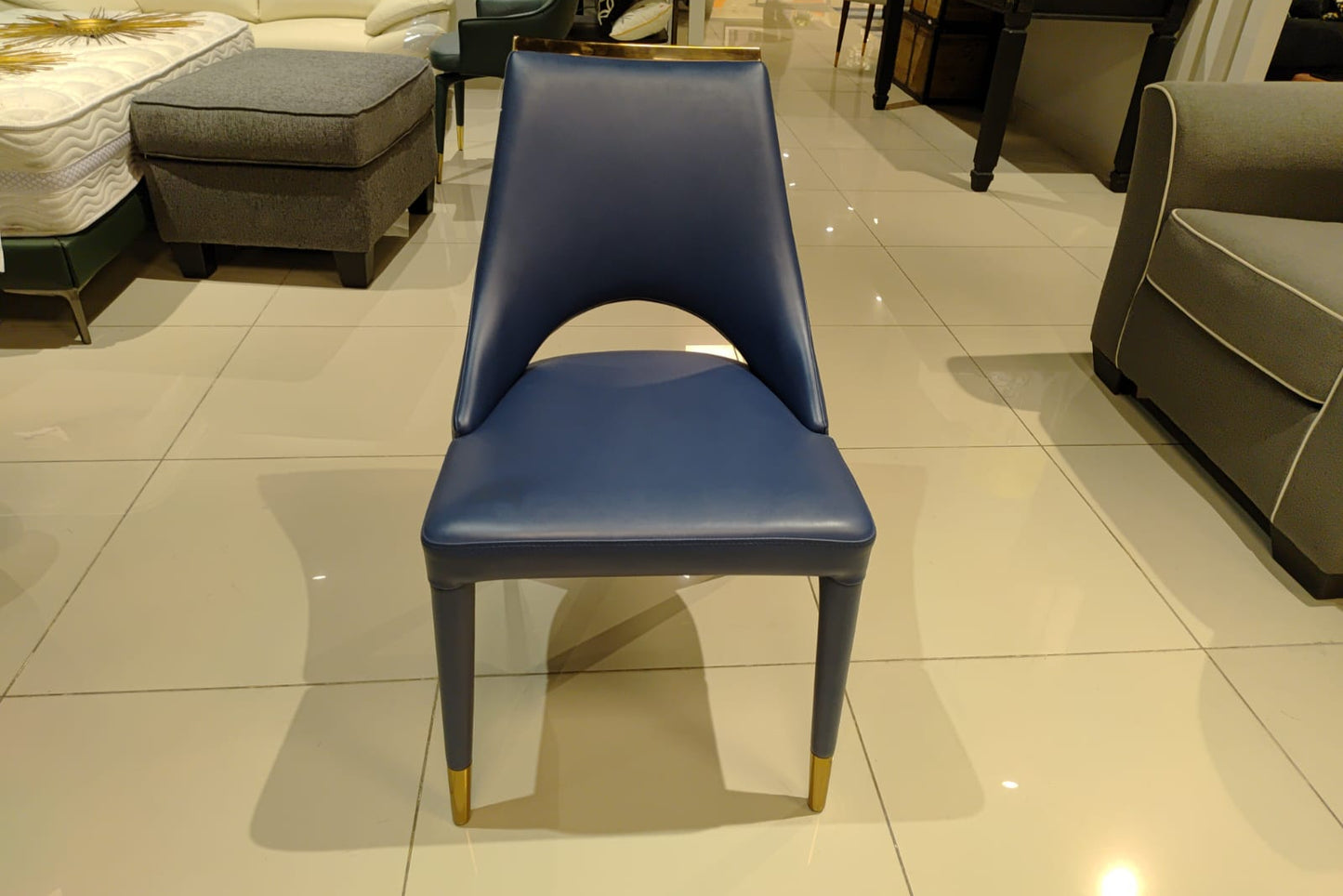 1029(1) - DINING CHAIR - BH