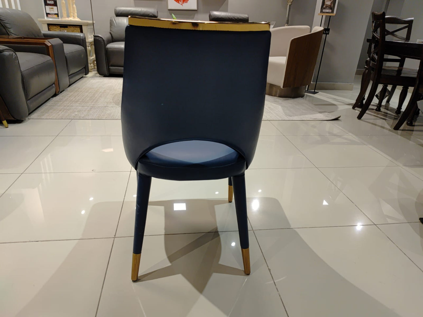 1029(1) - DINING CHAIR - BH