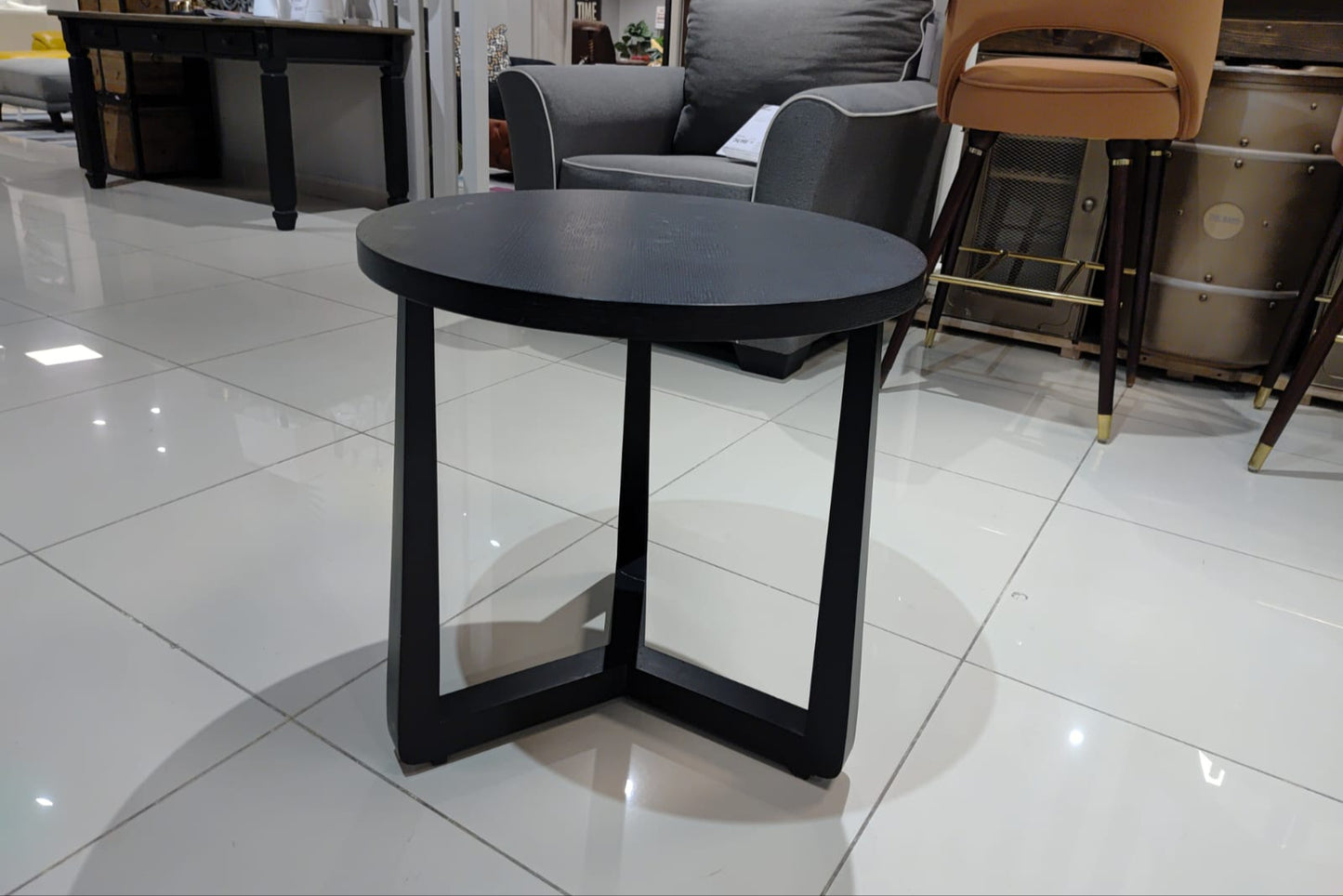 CT016B - SIDE TABLE - BH