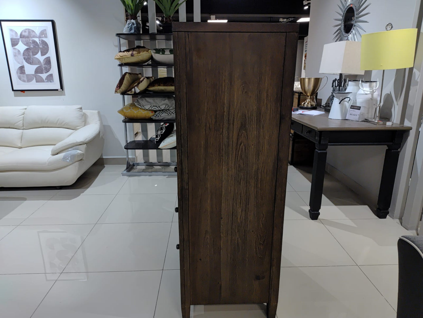 B513-46(1) - CHEST OF DRAWER - BH (S53831 - 24-02-2026 - C H Srinivas - GB)