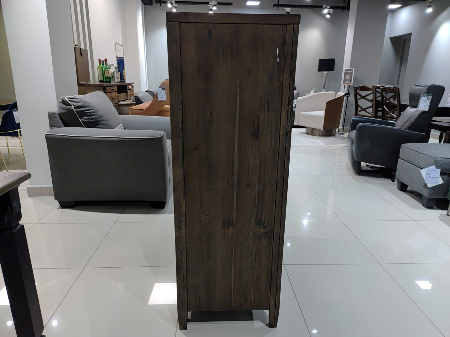 B513-46(1) - CHEST OF DRAWER - BH (S53831 - 24-02-2026 - C H Srinivas - GB)