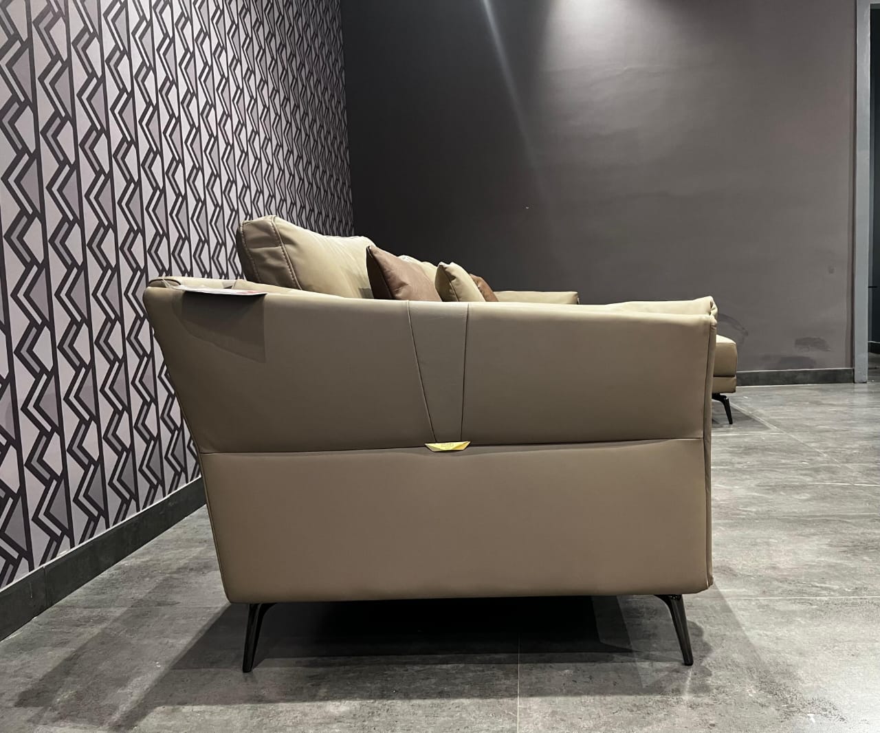 KUKA 130 - 3.5 SEATER+CHAISE - NAR