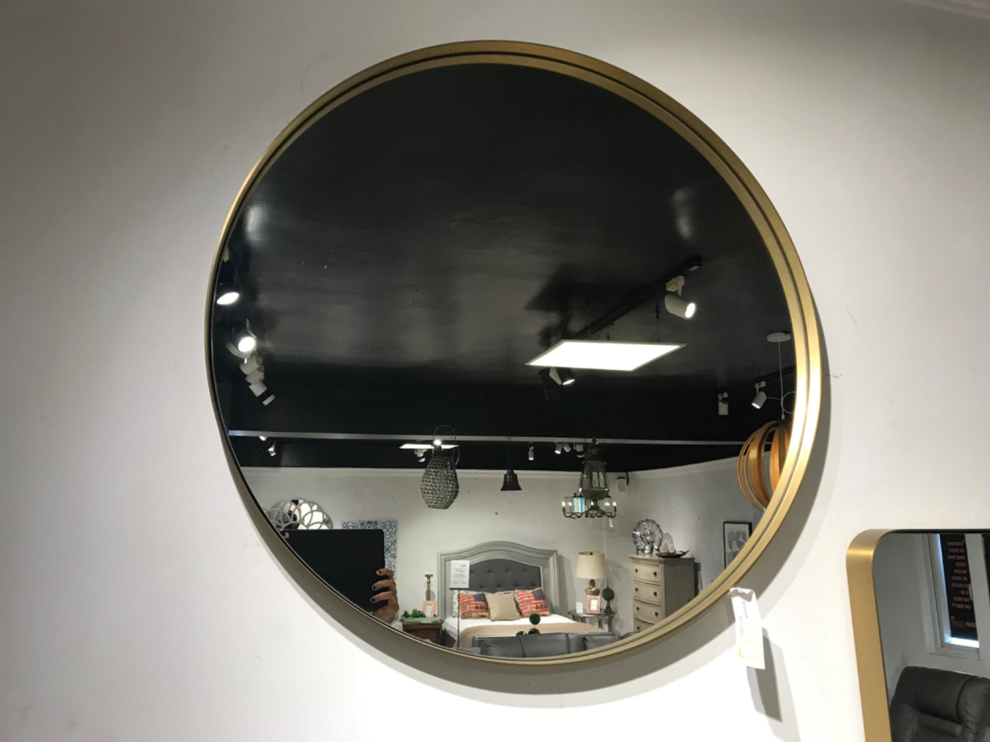 A58000272 - MIRROR - BTM