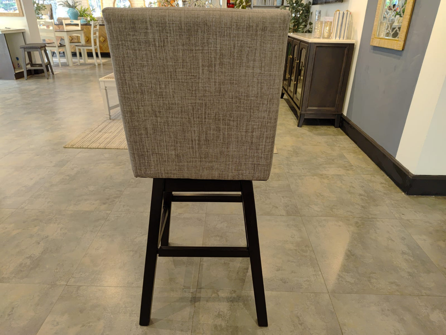 D380-430(1) - BAR STOOL - BH
