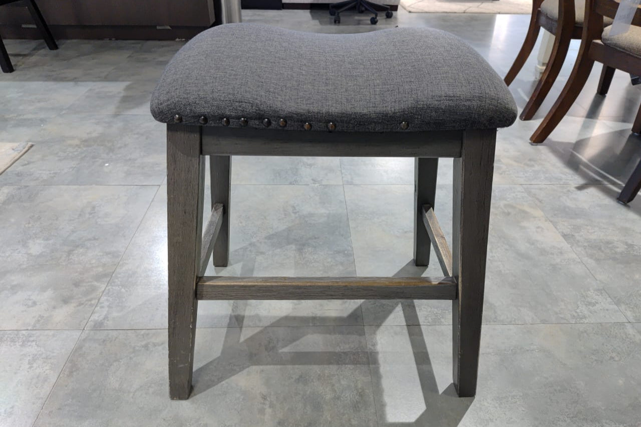 D388-024 - BAR STOOL - BH