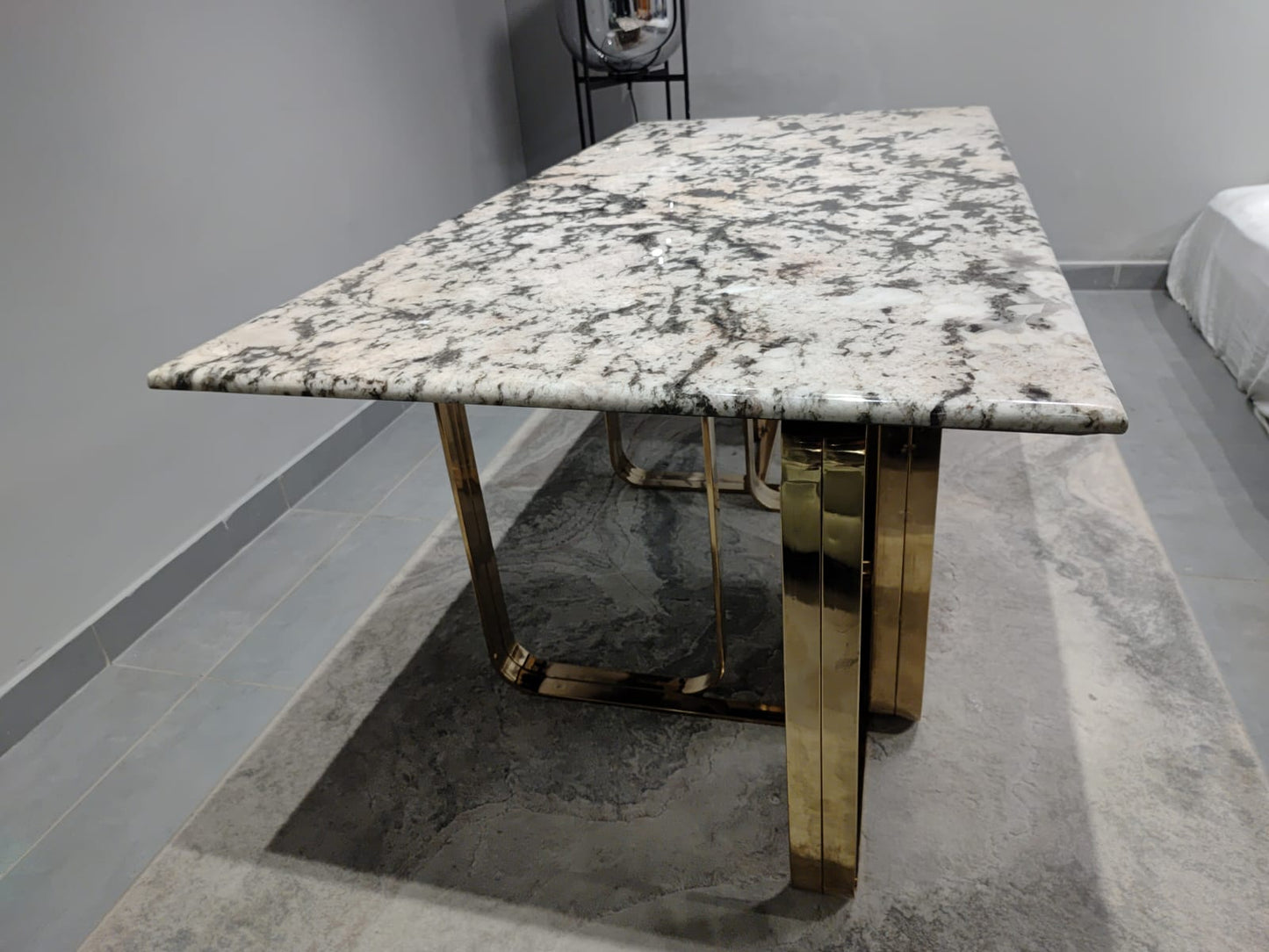 DT-02 - DINING TABLE - BLR WH
