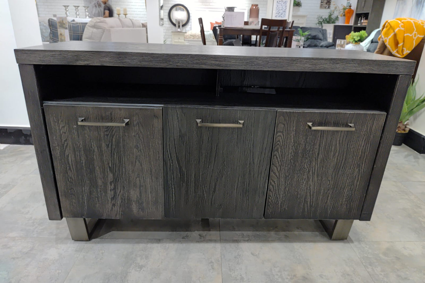 D749-60 - DINING SERVER - BH