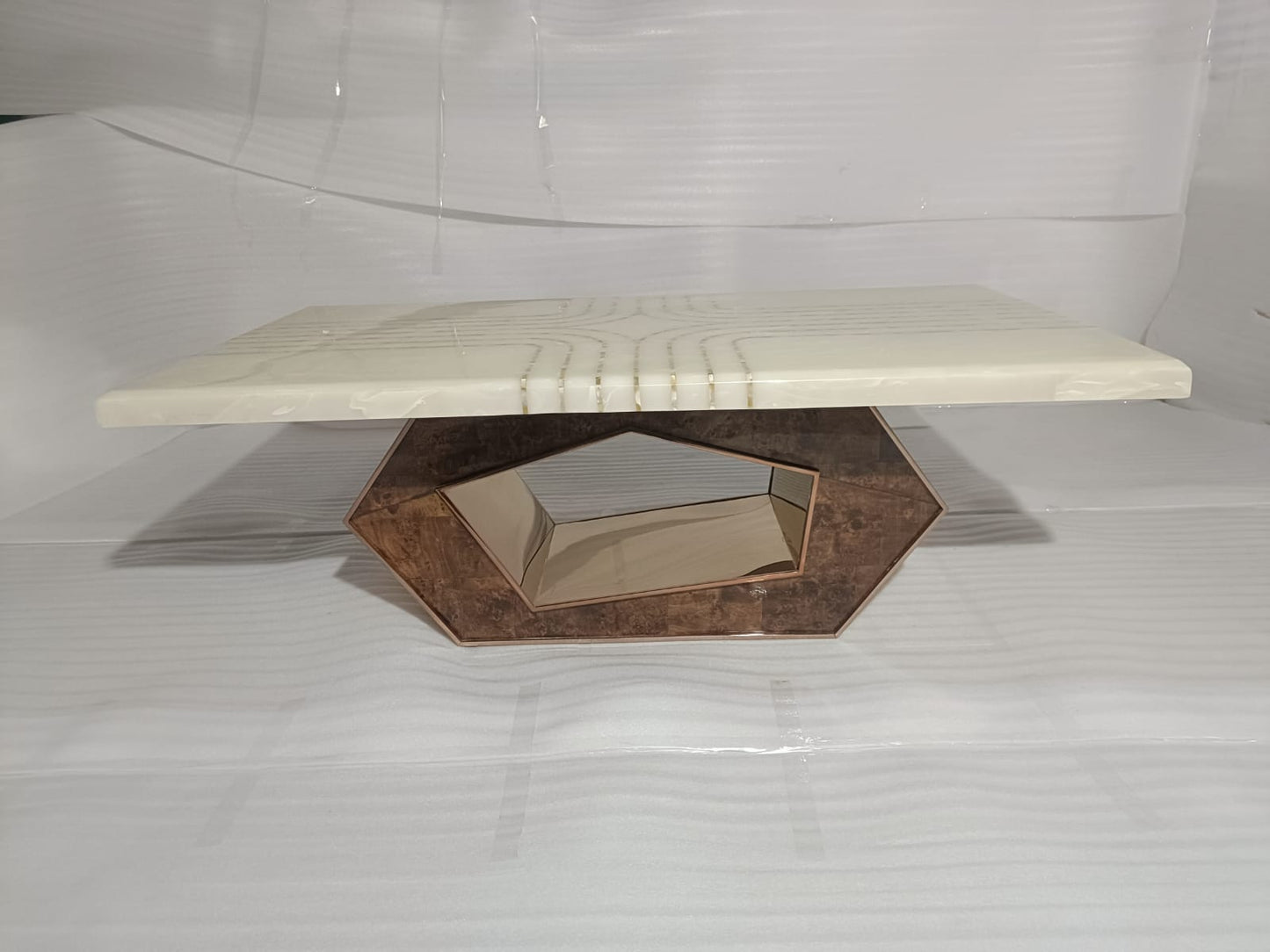DIAMOND(1) - DINING TABLE - BLR WH