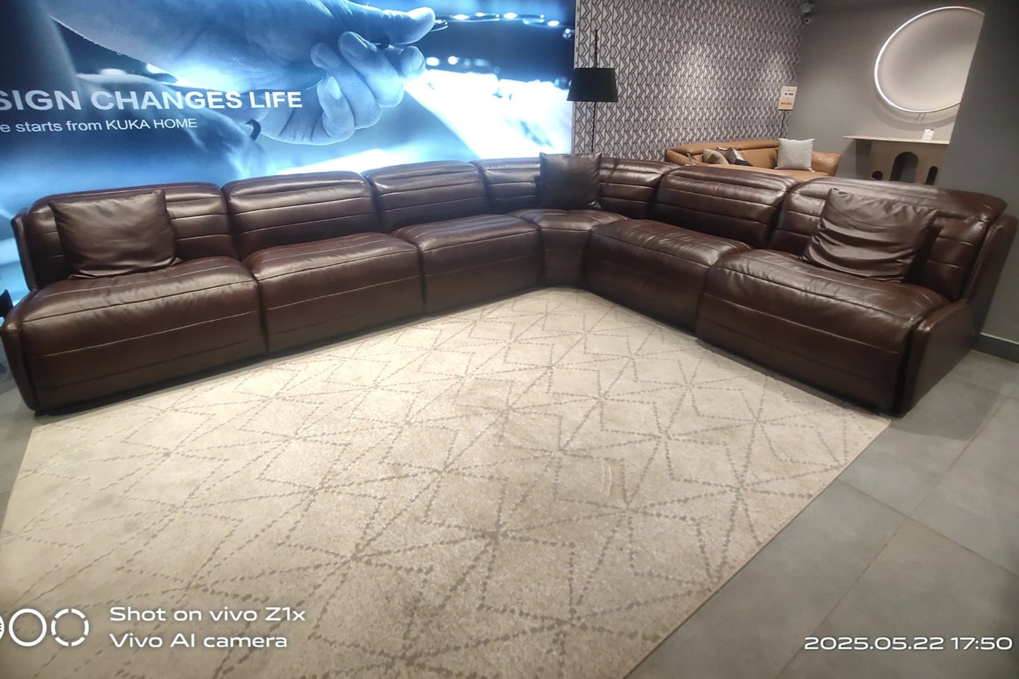 KM.6107 - 6 SEATER RECLINER(ELECTRIC) - BH