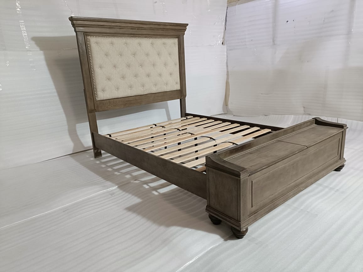 B776-54S+157+97W1 - QUEEN PANEL BED - BLR WH