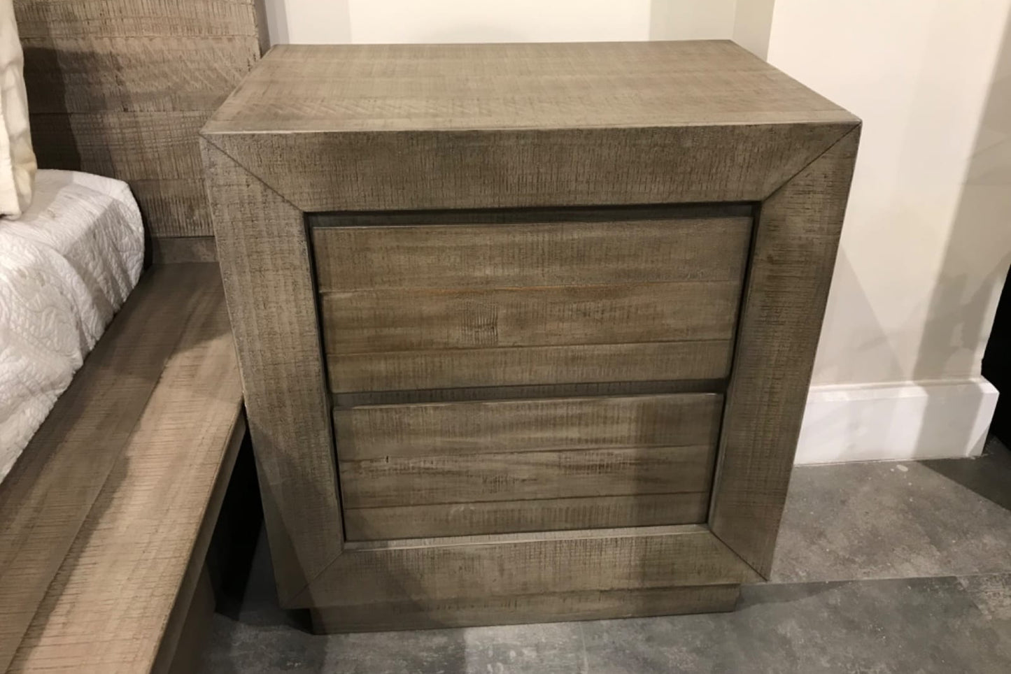 LANGFORD(2) - NIGHTSTAND - MUM WH