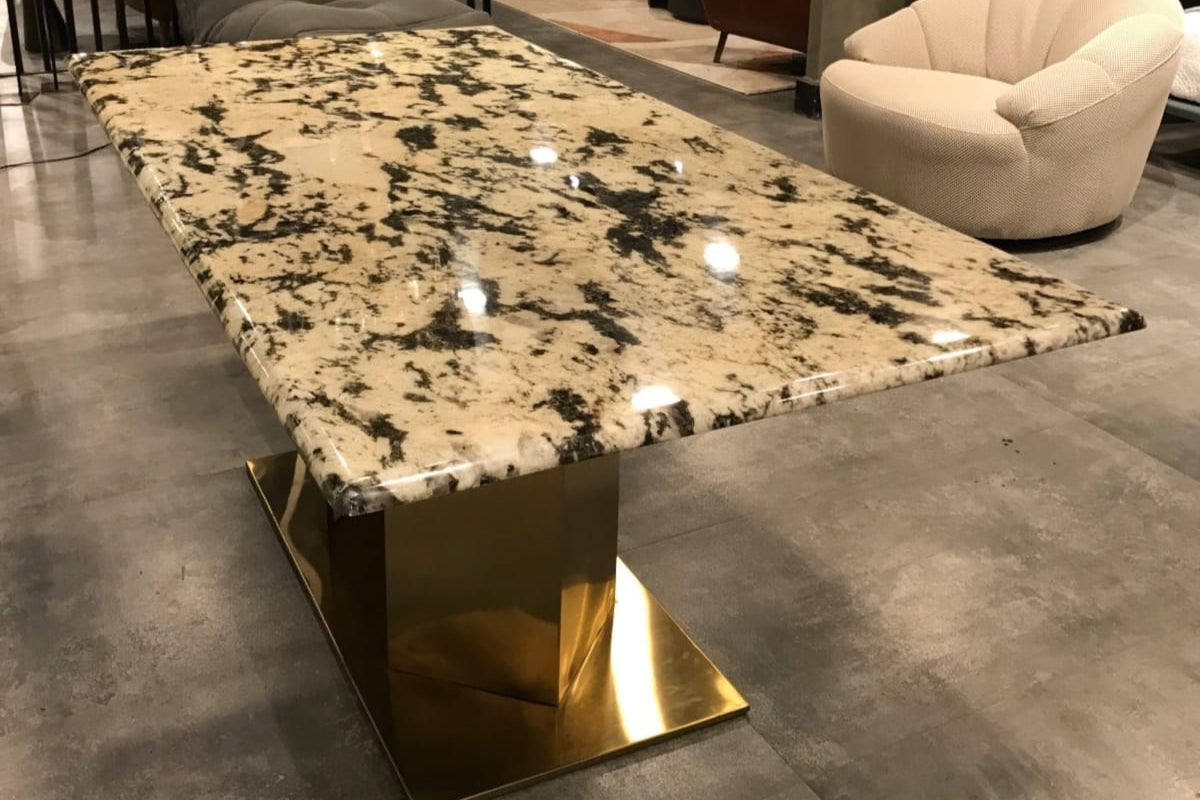 T-01 - DINING TABLE - MUM WH