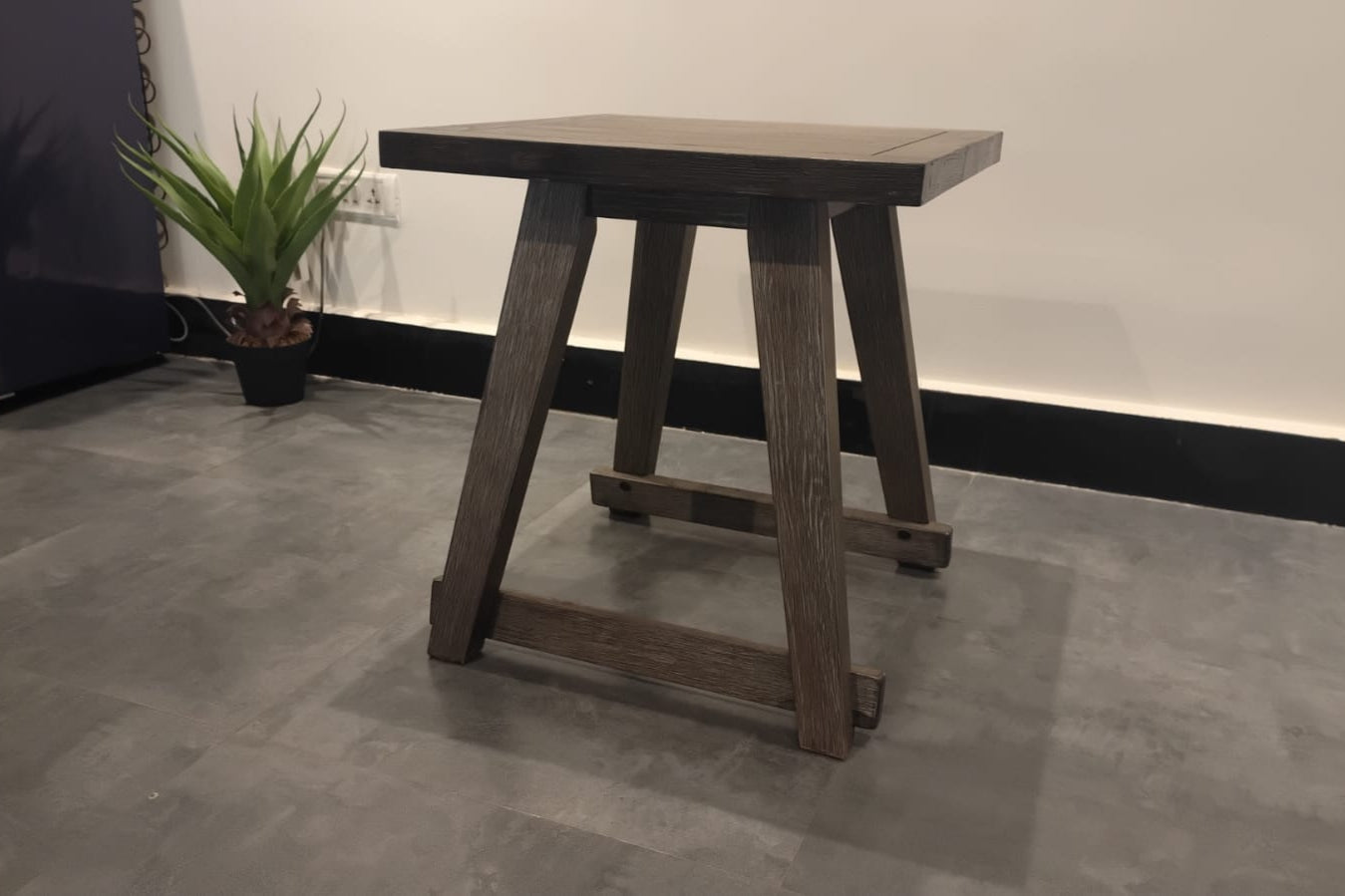 T426-02 - END TABLE -GB