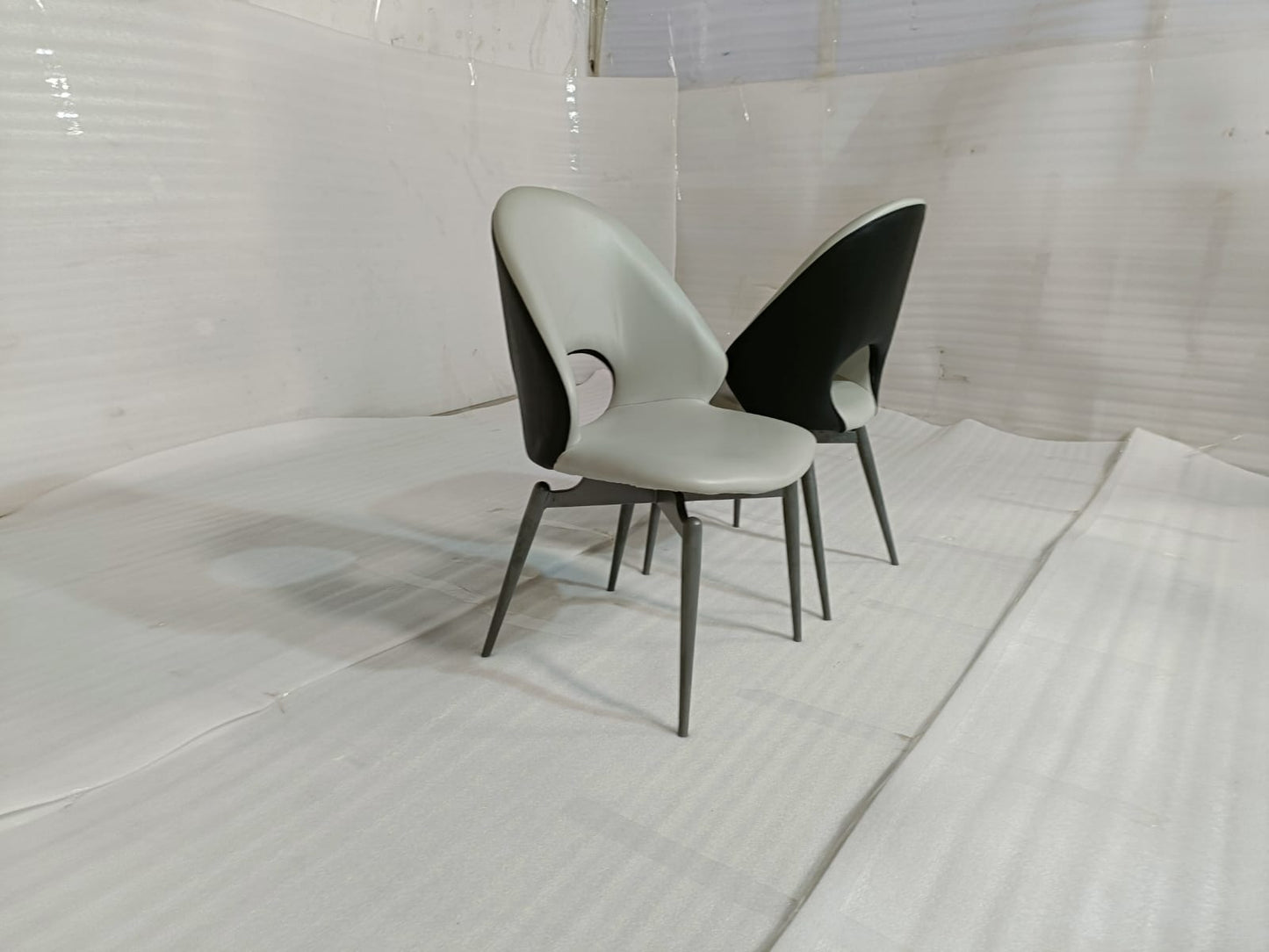 OMX-14(9) - DINING CHAIR - BLR WH