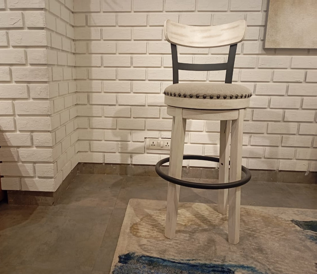 D546-530(3) - BARSTOOL - BSK