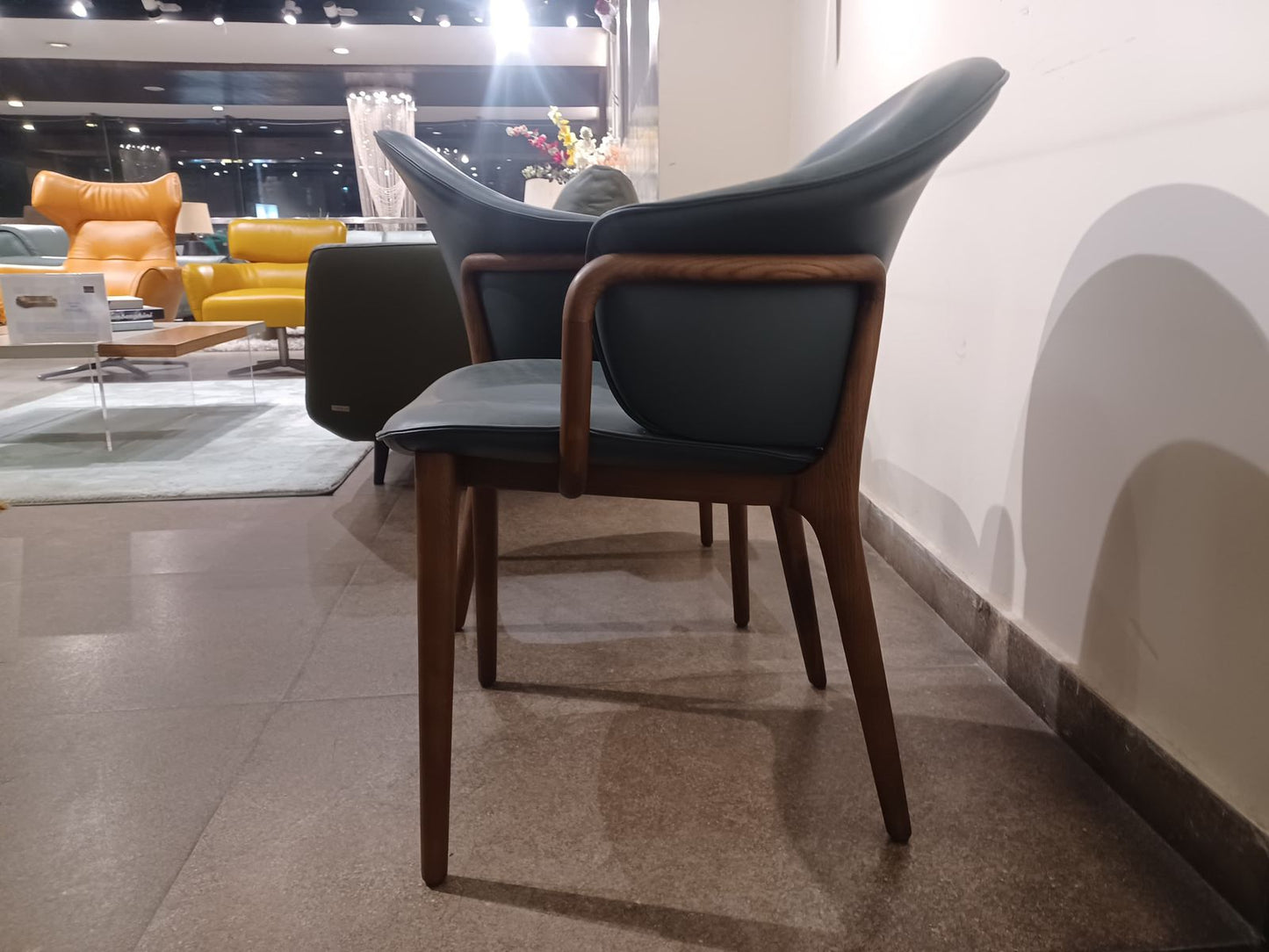 C213(6) - DINING CHAIR - WFD