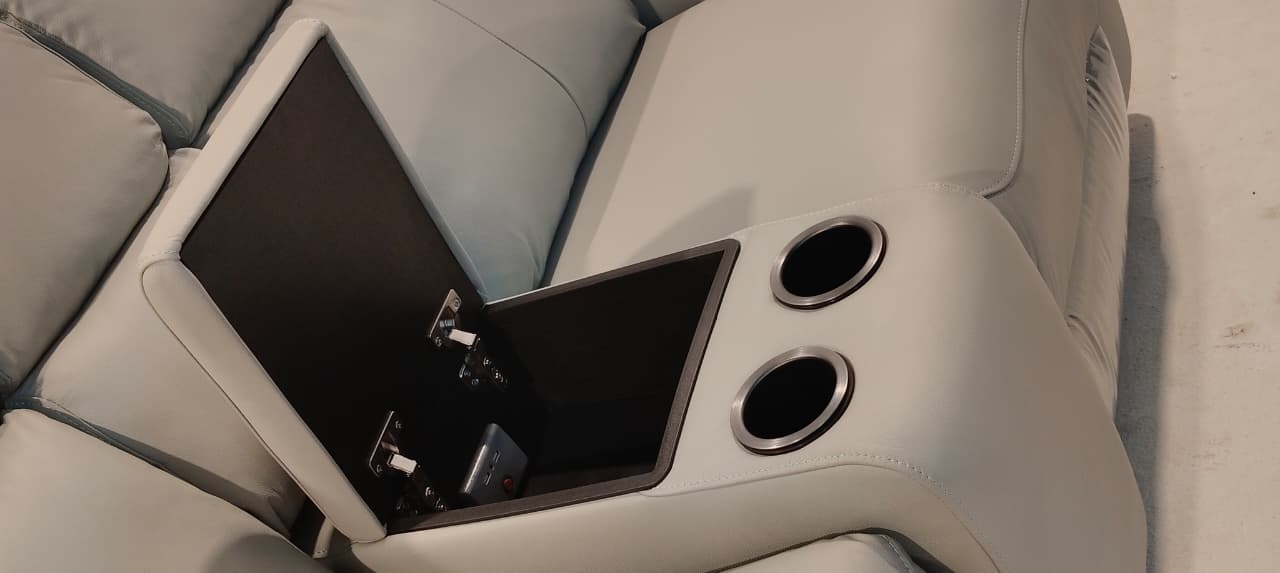 UXW3339HM - 2 SEATER+CONSOLE - BLR WH