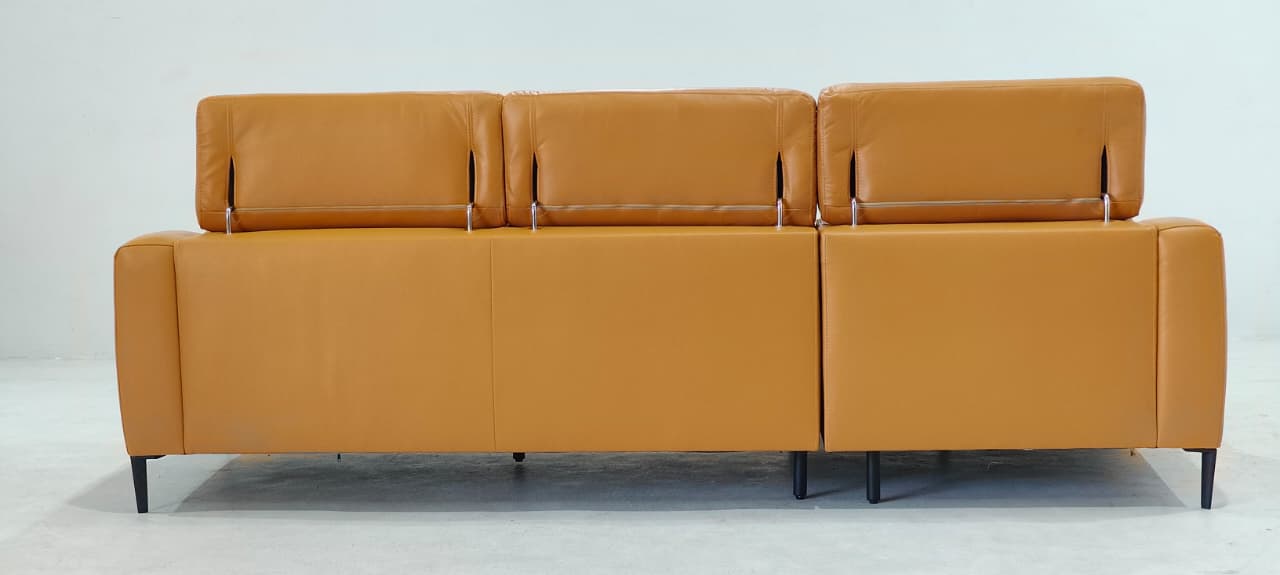 KF.023(2) - 3 SEATER+CHAISE - BLR WH