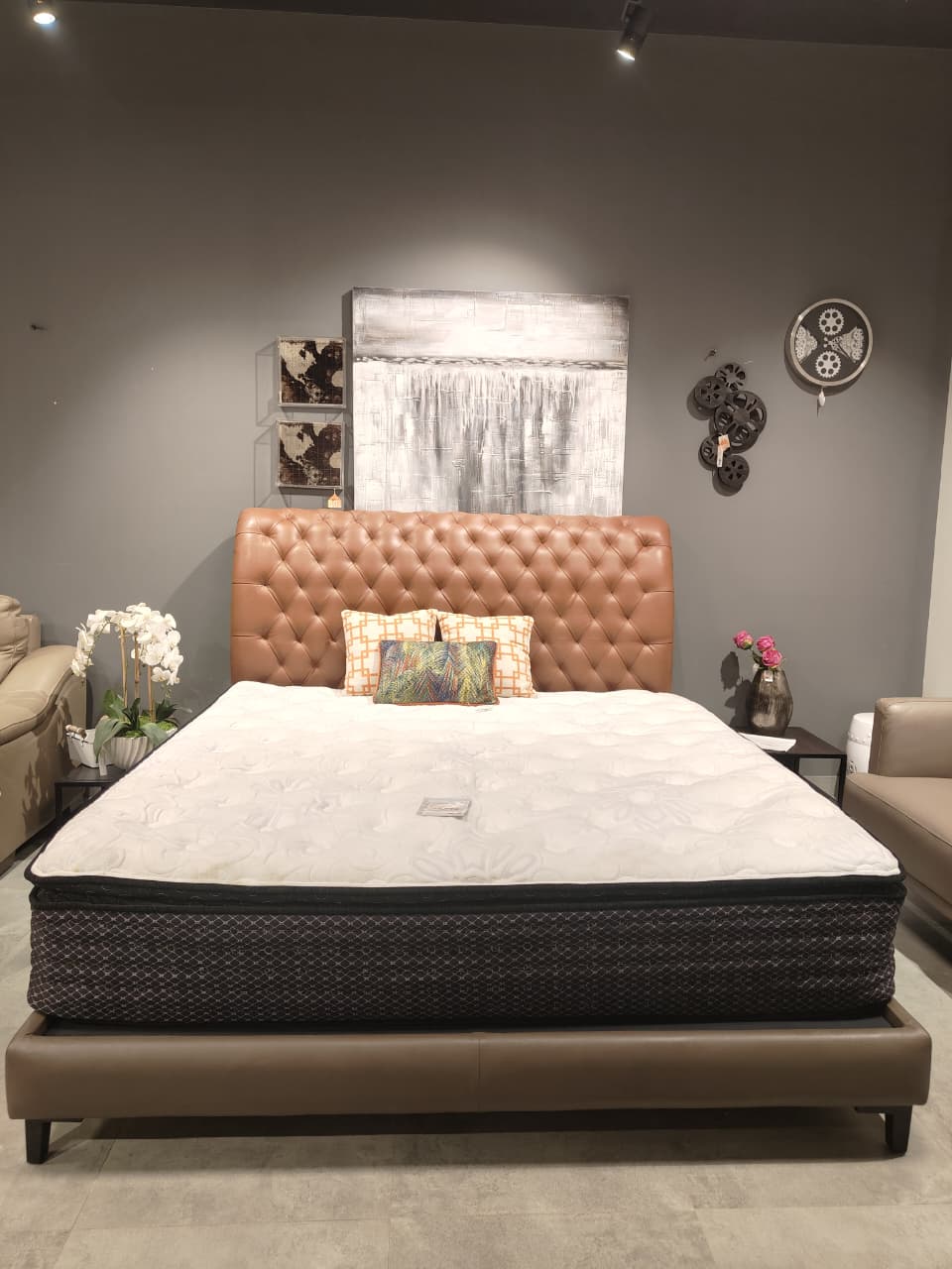 RIO - KING BED - OUTLET