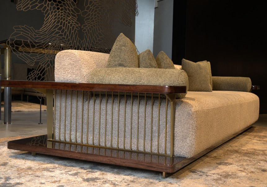 NIYAMA WING - 3 SEATER - HYD DASH(BESPOKE)