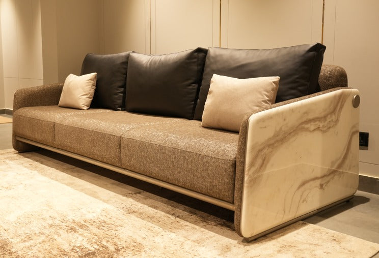 SAKET ARIES - 3 SEATER - HYD DASH(BESPOKE)
