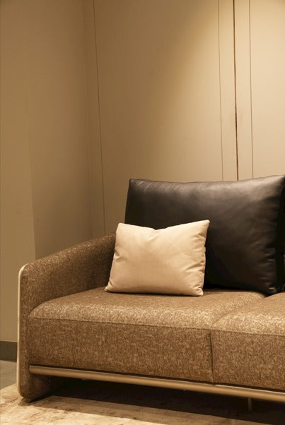 SAKET ARIES - 3 SEATER - HYD DASH(BESPOKE)