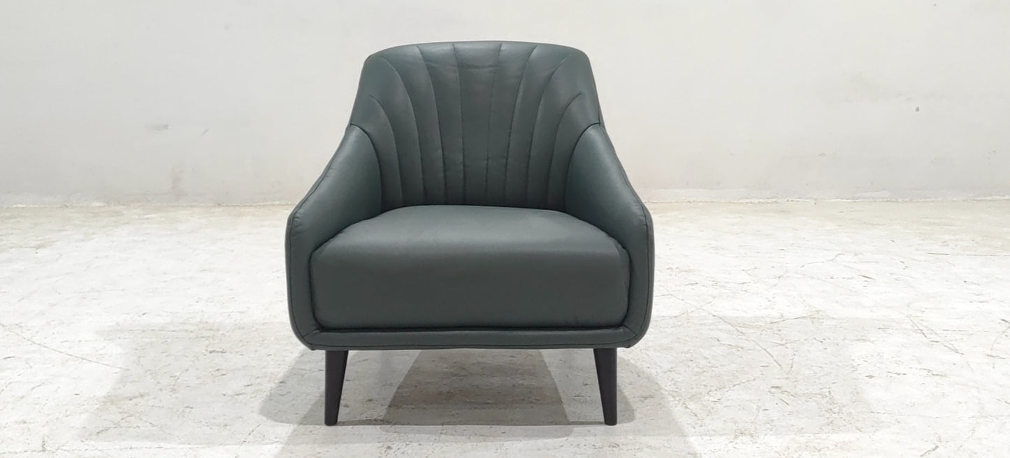 C014-003-14(2) - ARM CHAIR - BLR WH