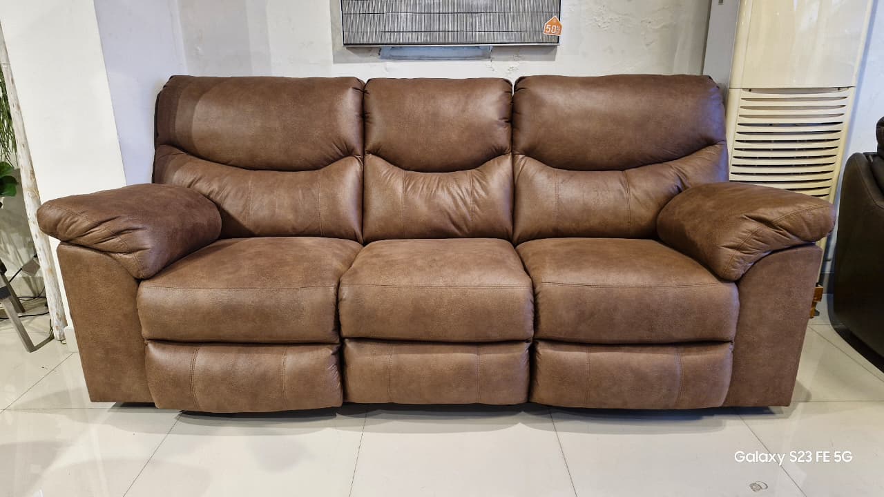 3380287 - 3 SEATER RECLINER(ELECTRIC) - BTM