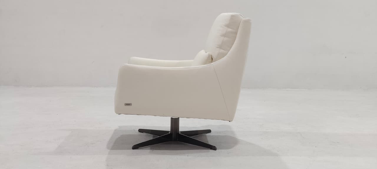 C065-066-10(2) - SWIVEL CHAIR - BLR WH