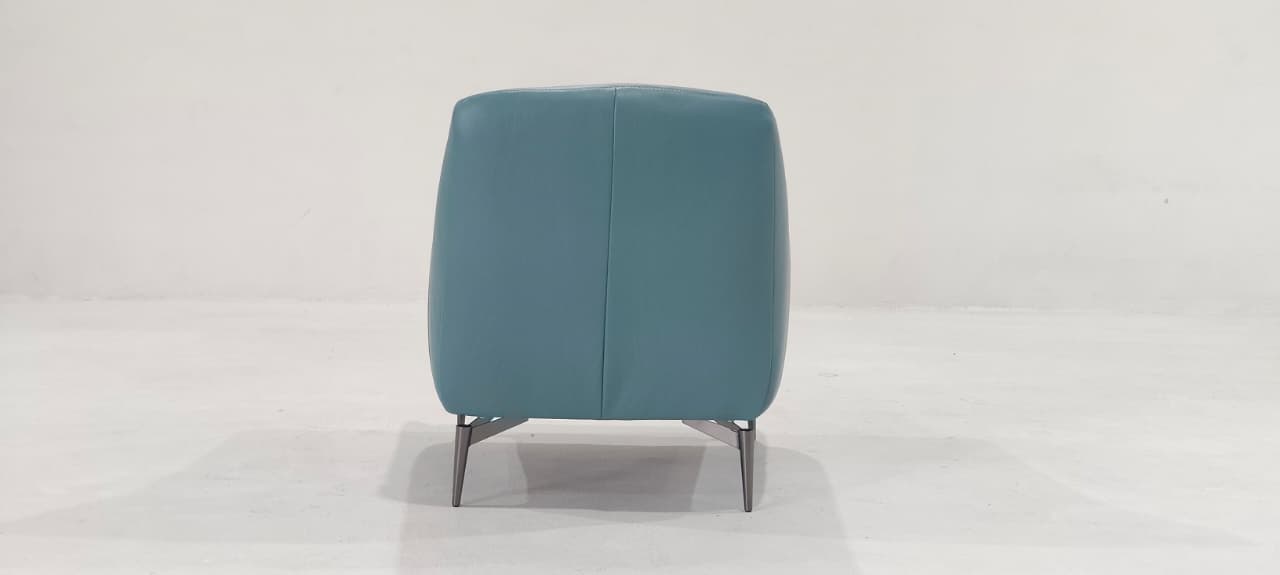C014-233-20(4) - ARM CHAIR - BLR WH