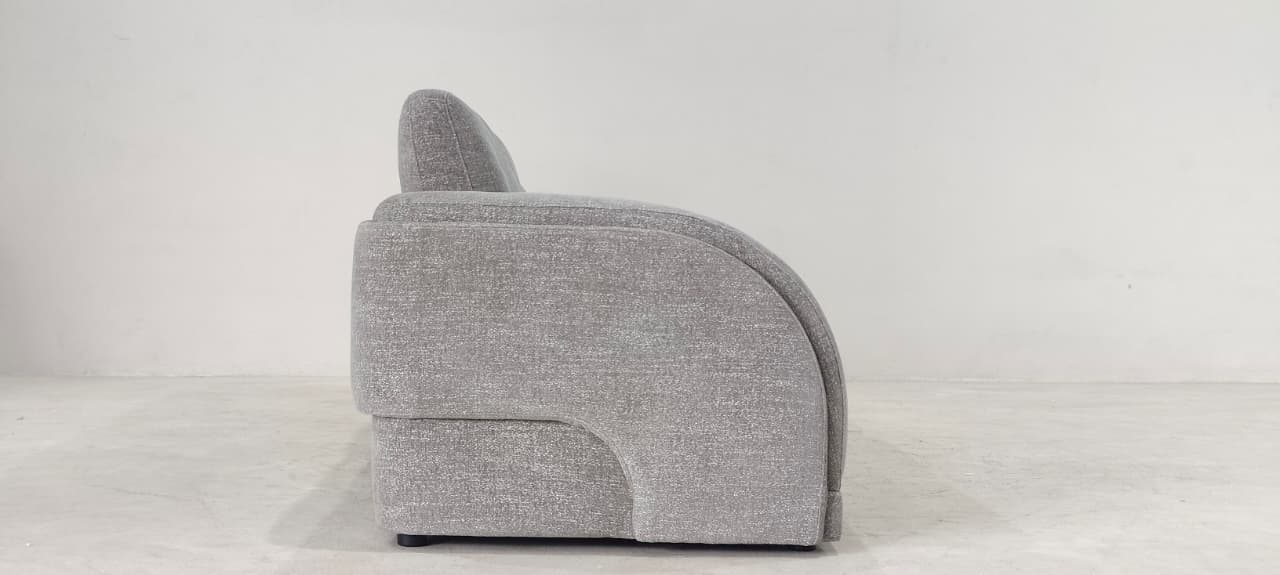 KF.8262B(2) - 3 SEATER - BLR WH