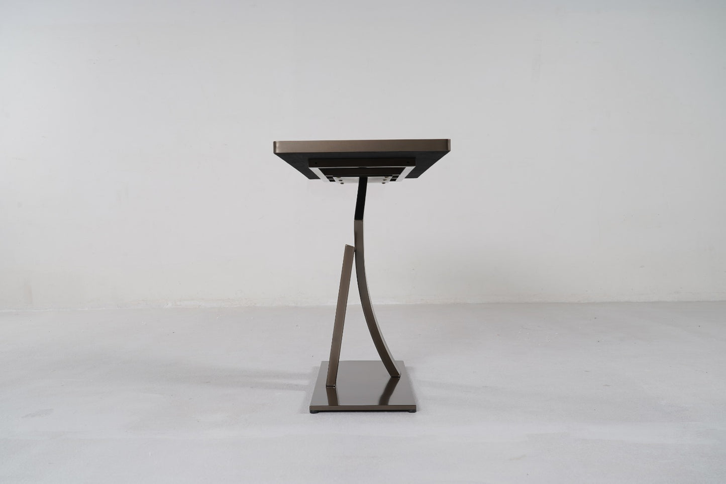 LC-149(1) - CONSOLE TABLE - BLR WH