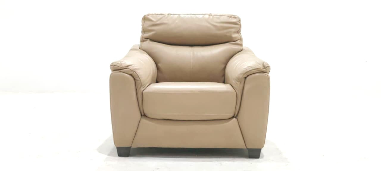 GL-11345 - ACCENT CHAIR - BLR WH