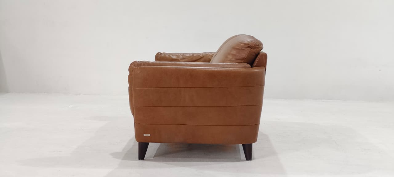 B908-005-14 - 2 SEATER - BLR WH