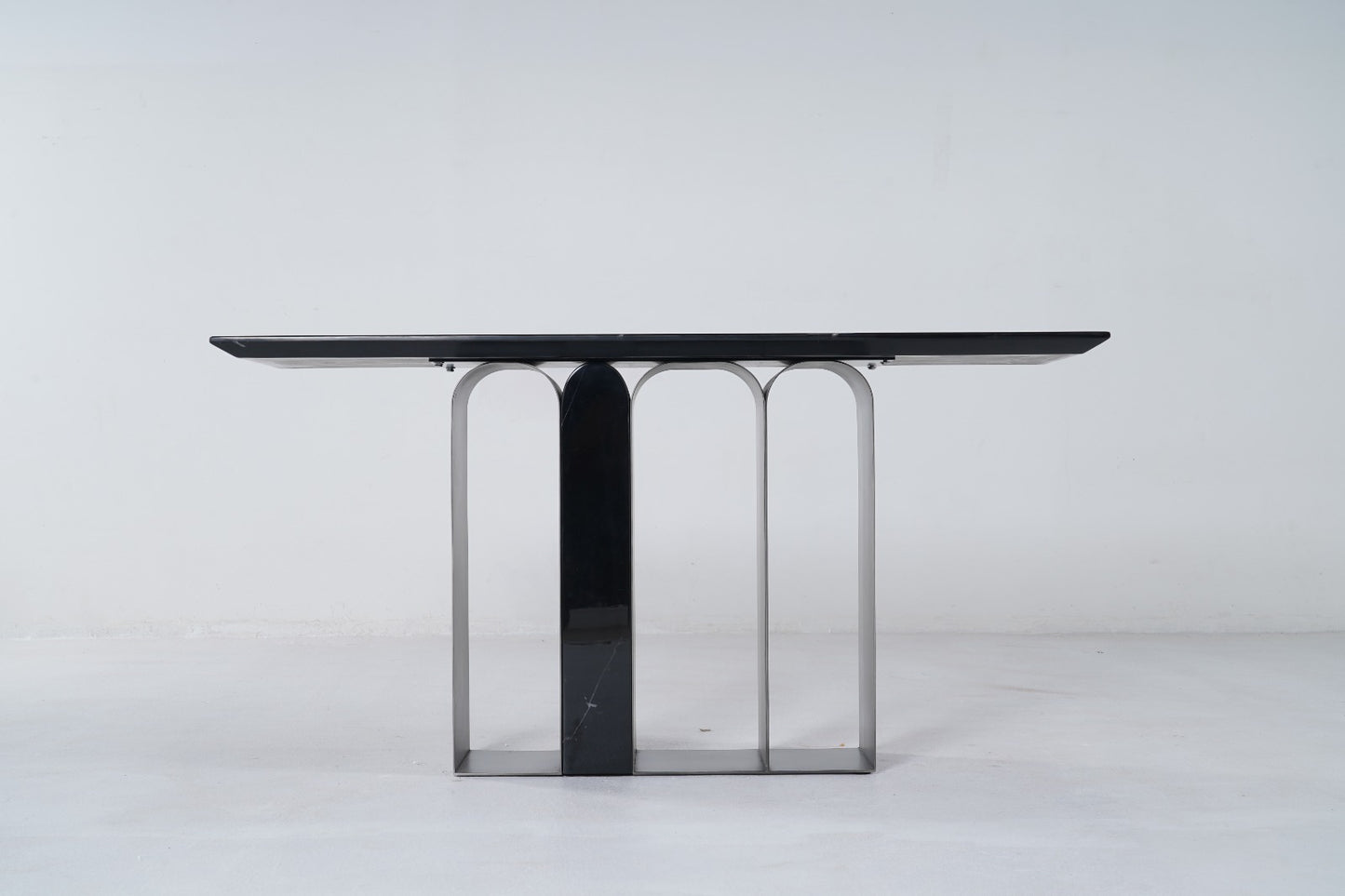 DT896-1(1) - CONSOLE TABLE - OUTLET