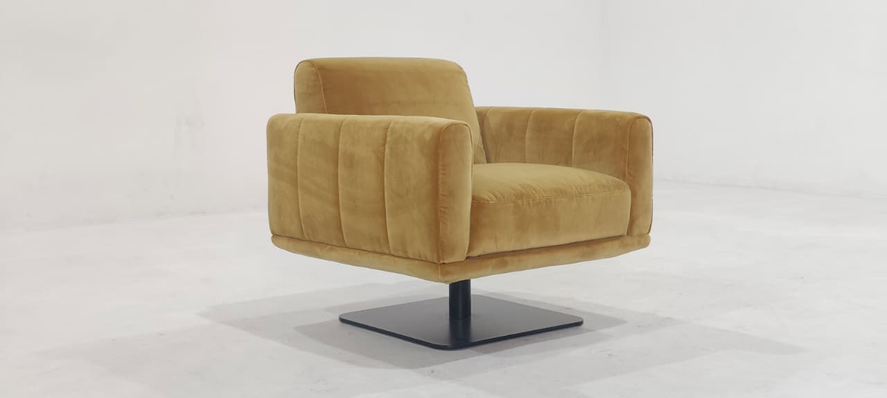 C193-066-78 - SWIVEL CHAIR - BLR WH