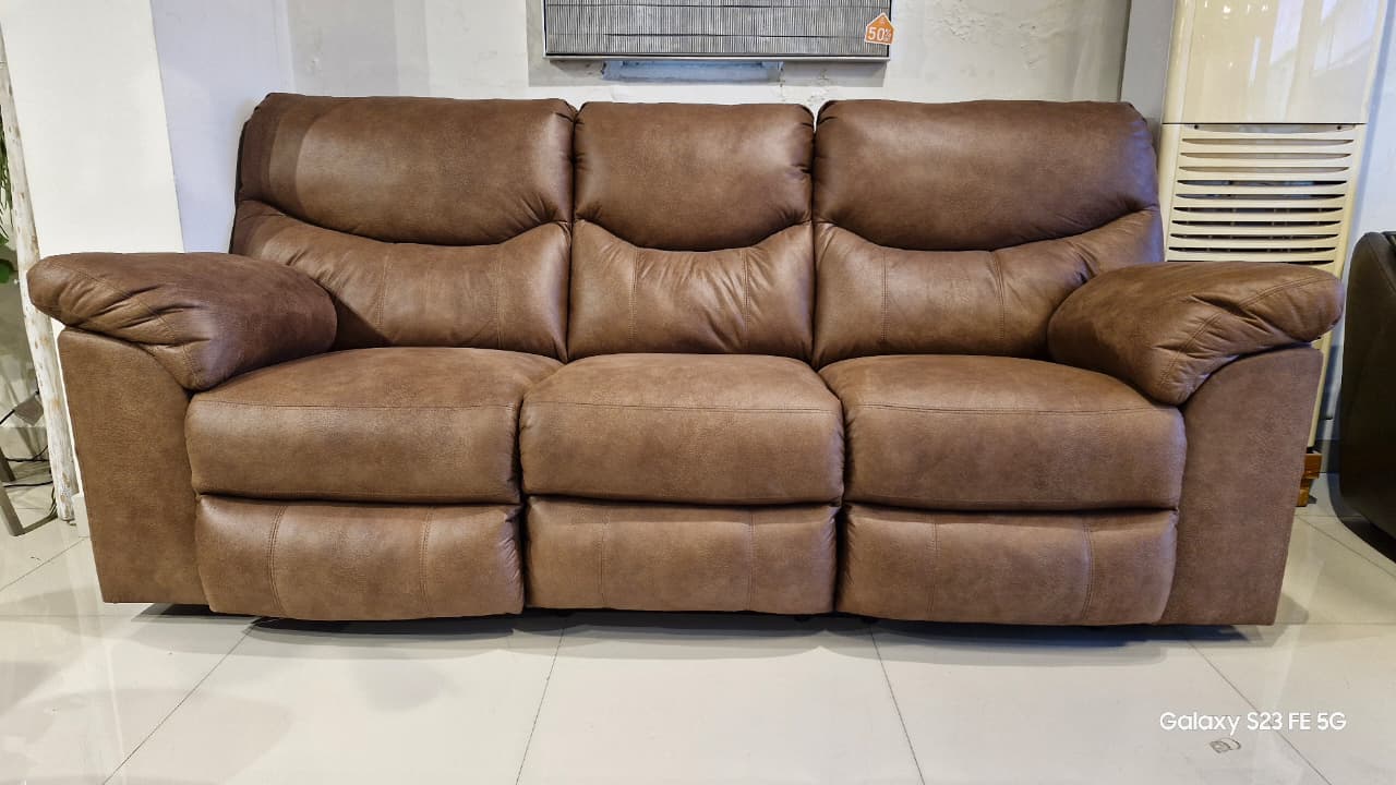 3380287 - 3 SEATER RECLINER(ELECTRIC) - BTM