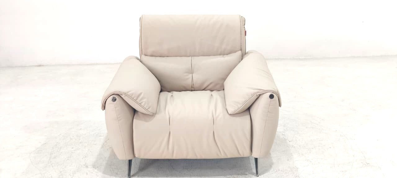 BY.760 - 1.5 SEATER - BLR WH