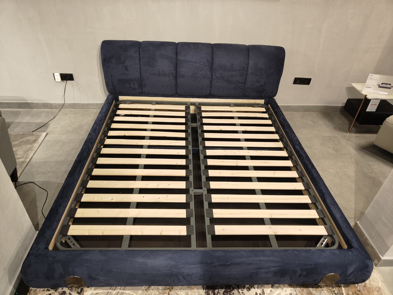 A2082(1) - KING STORAGE BED - IND (S60093 - 30-05-2026 - Roopa - STJ)